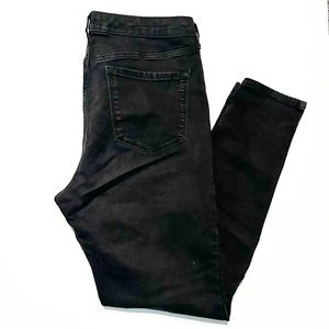 Jessica Simpson Black High Rise Skinny Jeans Stretch Good Condition | Size 12/31